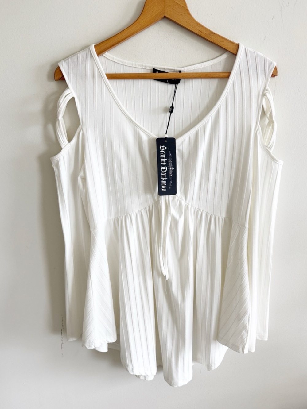 Scarlet darkness ivory ribbed braided open sleeve long sleeve top size large NWT